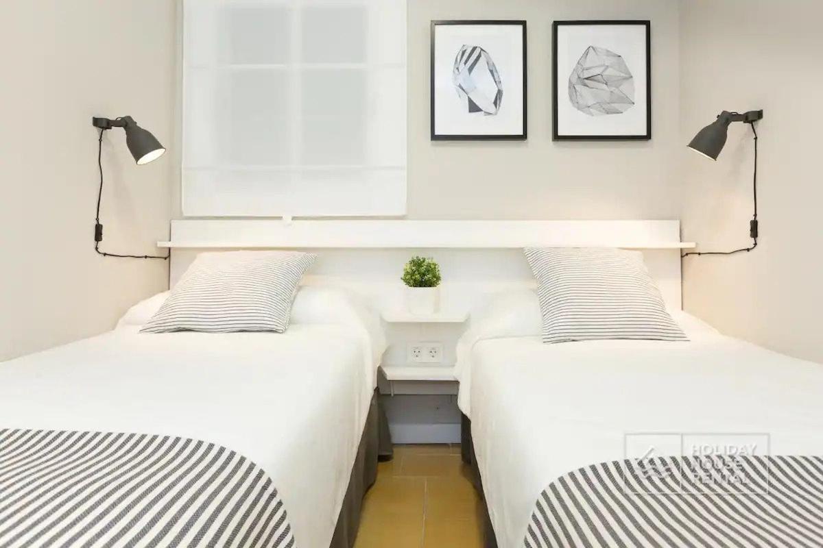 Cosy 3-Bedroom Apartment For 6-8 People Just 50M From The Beach Salou Ngoại thất bức ảnh